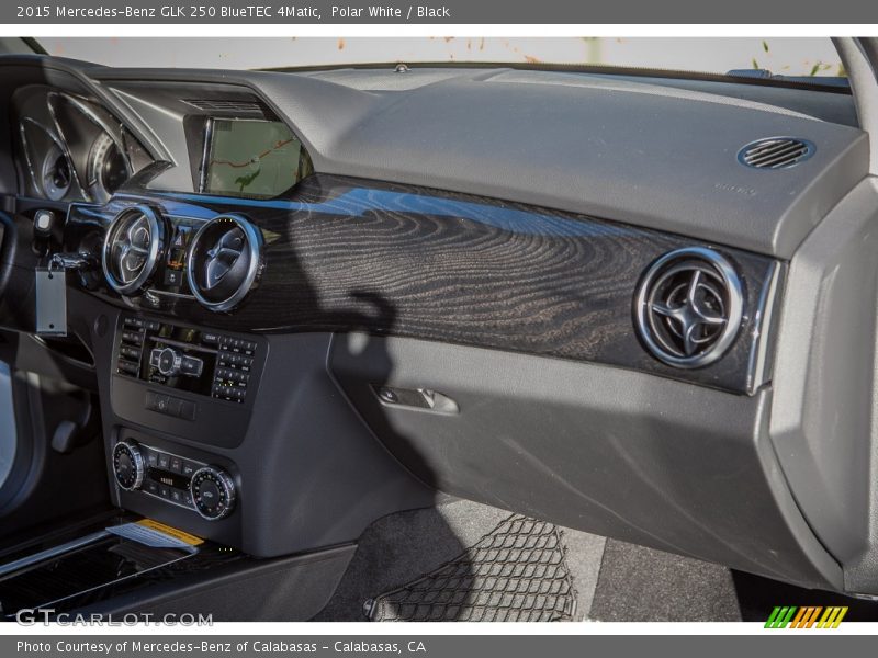 Polar White / Black 2015 Mercedes-Benz GLK 250 BlueTEC 4Matic