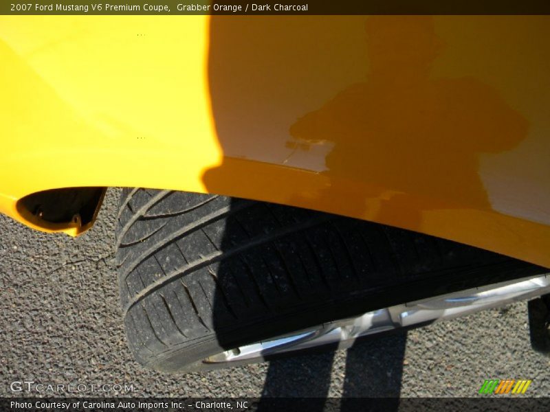 Grabber Orange / Dark Charcoal 2007 Ford Mustang V6 Premium Coupe