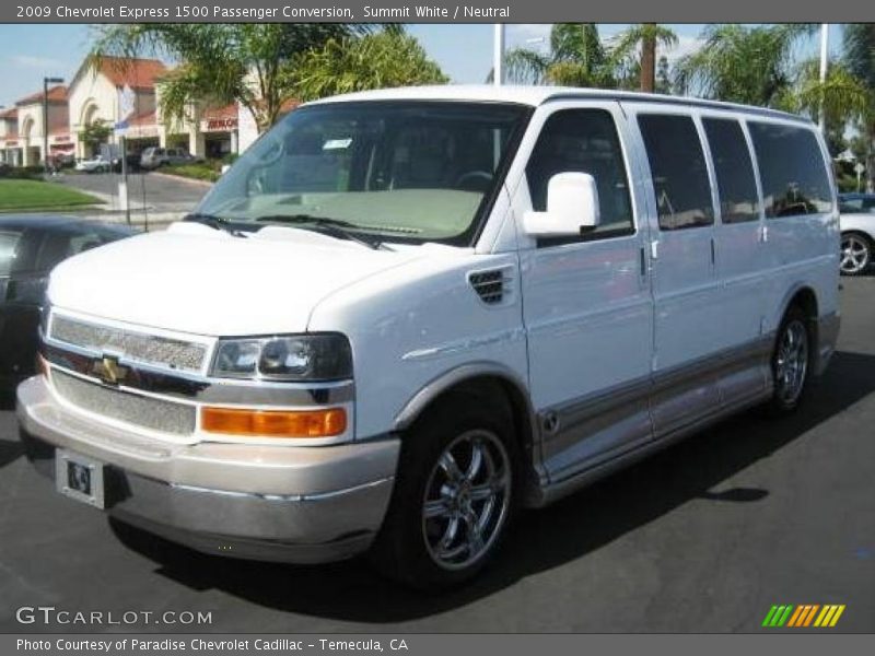 Summit White / Neutral 2009 Chevrolet Express 1500 Passenger Conversion