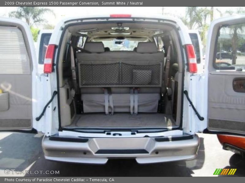 Summit White / Neutral 2009 Chevrolet Express 1500 Passenger Conversion