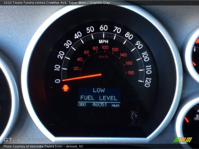 Super White / Graphite Gray 2010 Toyota Tundra Limited CrewMax 4x4