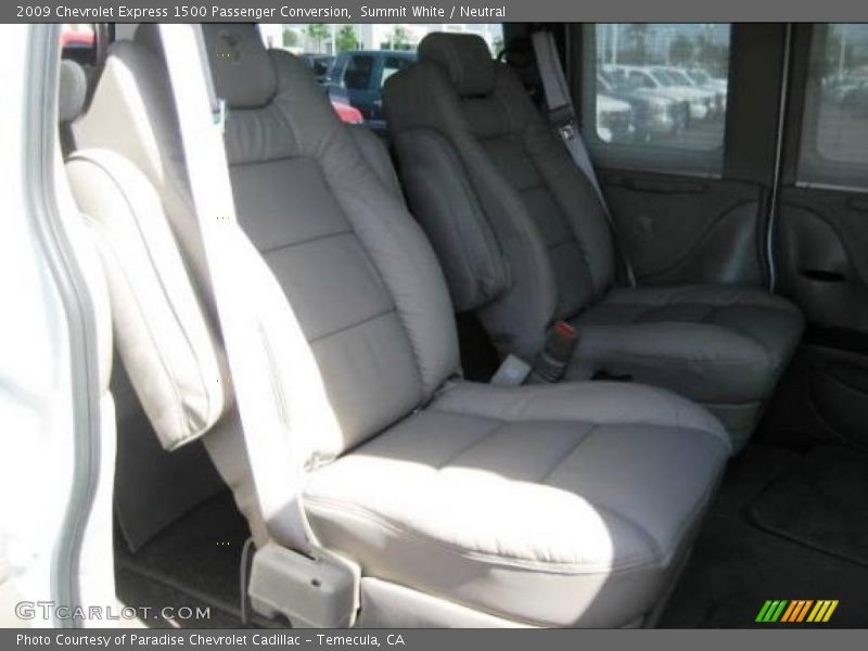 Summit White / Neutral 2009 Chevrolet Express 1500 Passenger Conversion