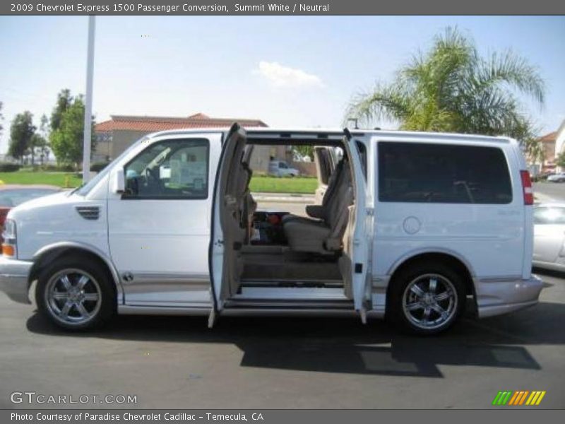 Summit White / Neutral 2009 Chevrolet Express 1500 Passenger Conversion