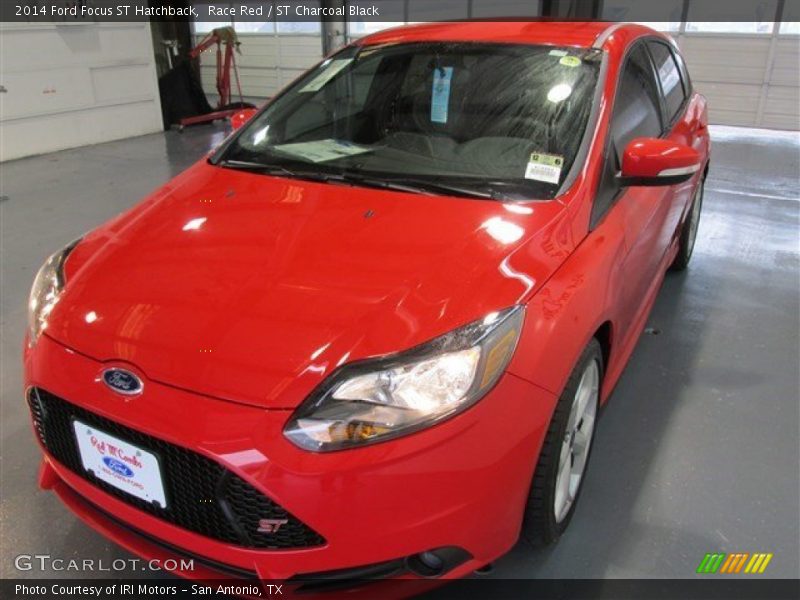 Race Red / ST Charcoal Black 2014 Ford Focus ST Hatchback