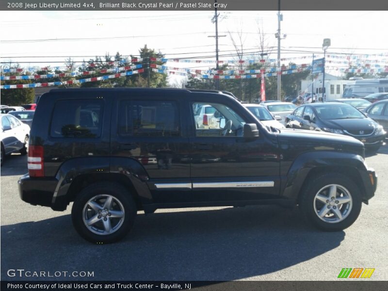 Brilliant Black Crystal Pearl / Pastel Slate Gray 2008 Jeep Liberty Limited 4x4