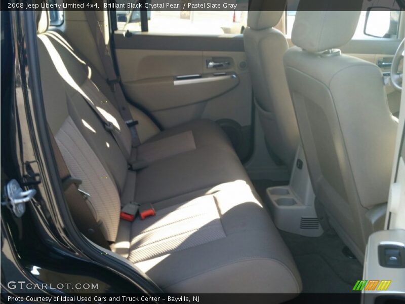 Brilliant Black Crystal Pearl / Pastel Slate Gray 2008 Jeep Liberty Limited 4x4
