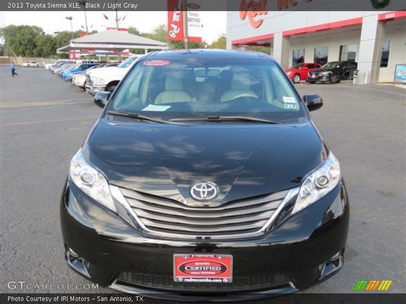 Black / Light Gray 2013 Toyota Sienna XLE
