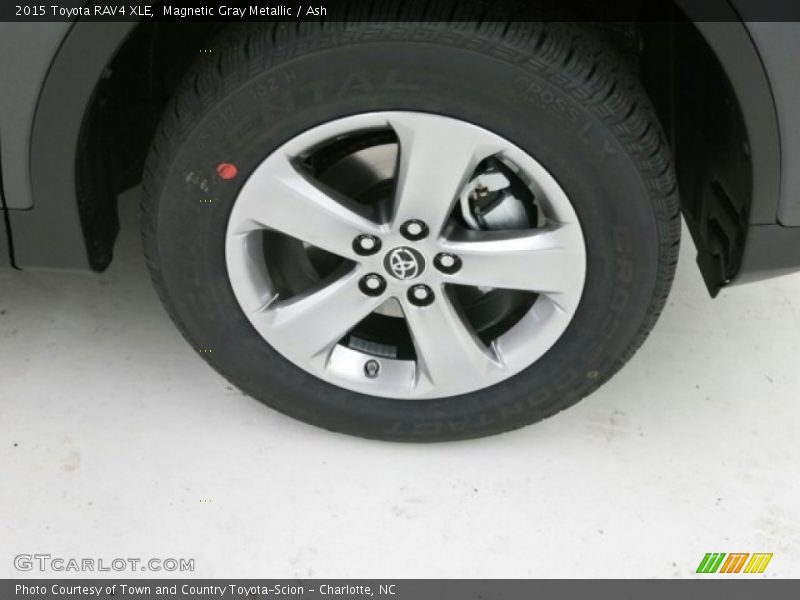 Magnetic Gray Metallic / Ash 2015 Toyota RAV4 XLE