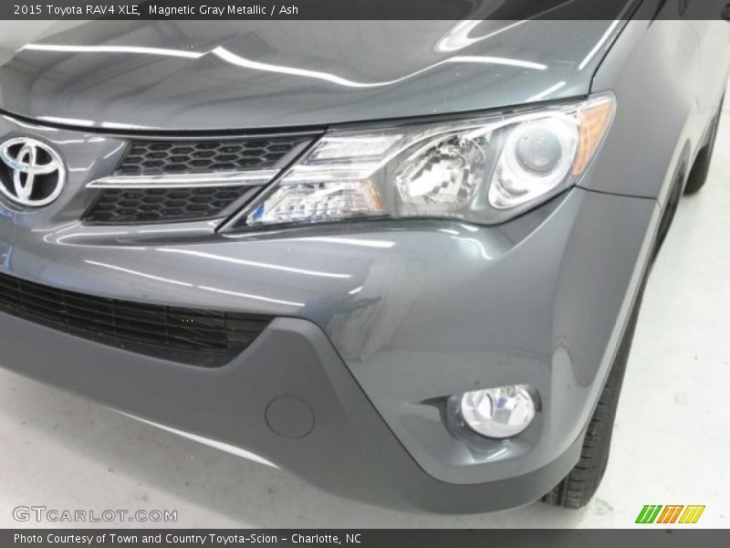 Magnetic Gray Metallic / Ash 2015 Toyota RAV4 XLE