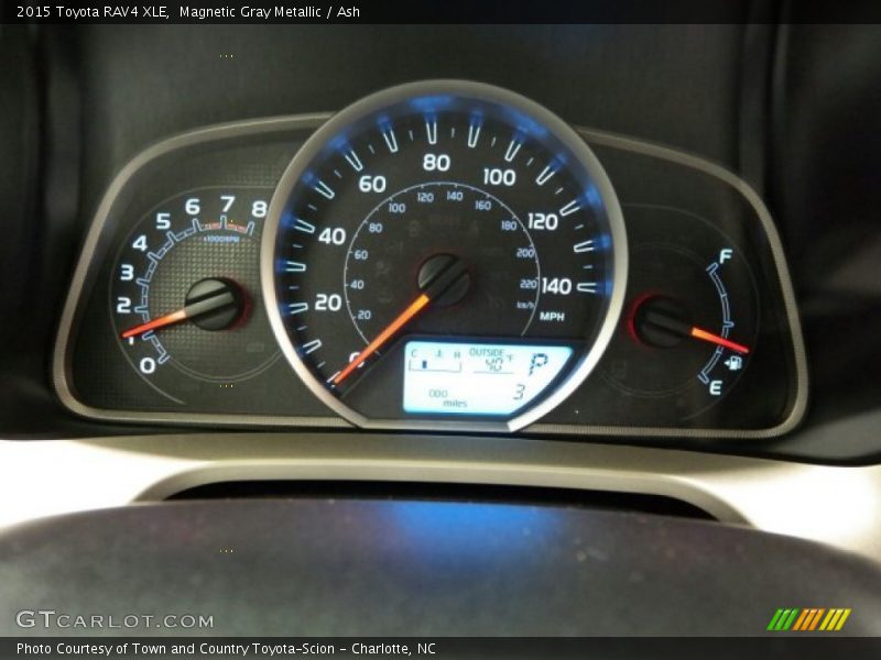 Magnetic Gray Metallic / Ash 2015 Toyota RAV4 XLE