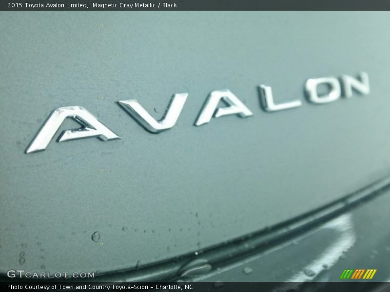 Magnetic Gray Metallic / Black 2015 Toyota Avalon Limited