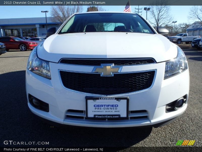 Summit White / Jet Black/Medium Titanium 2013 Chevrolet Cruze LS