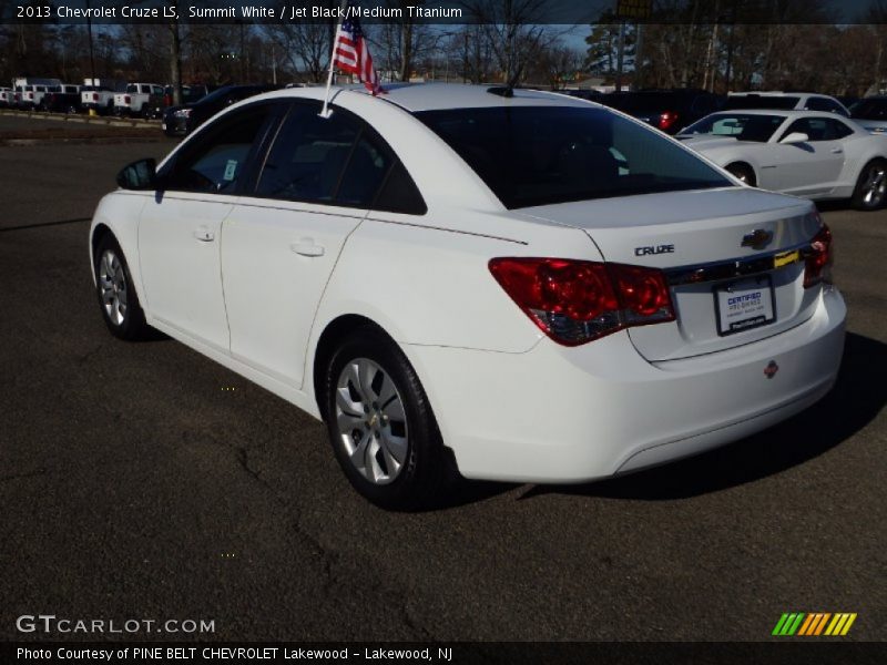 Summit White / Jet Black/Medium Titanium 2013 Chevrolet Cruze LS