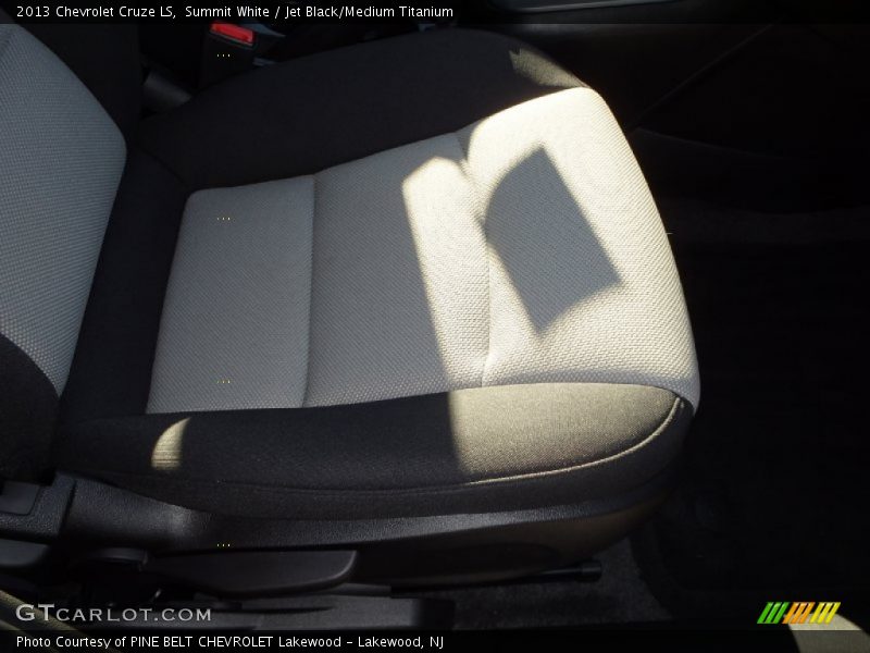 Summit White / Jet Black/Medium Titanium 2013 Chevrolet Cruze LS