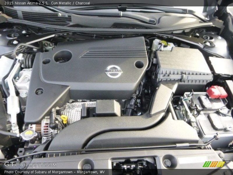 Gun Metallic / Charcoal 2015 Nissan Altima 2.5 S