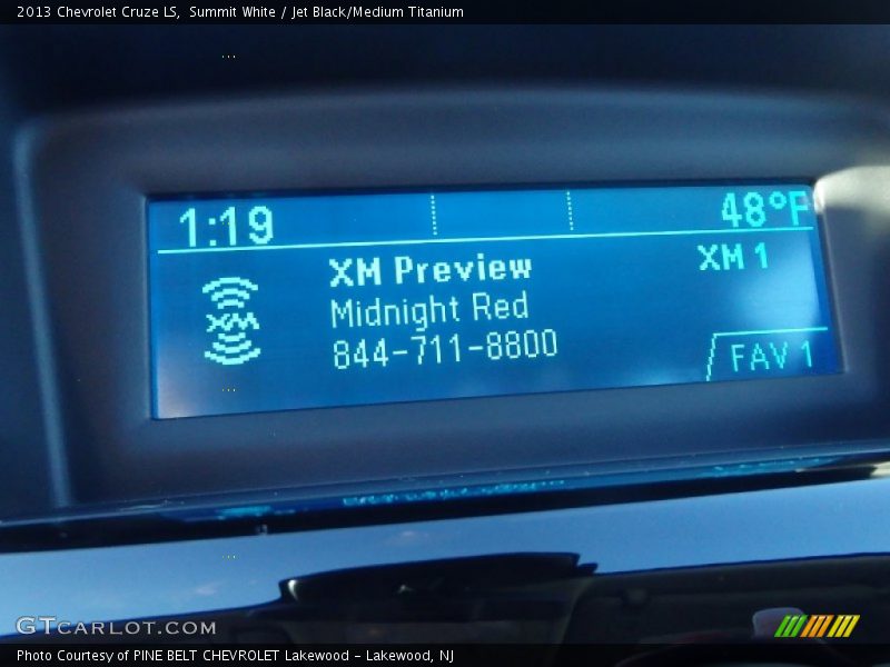 Summit White / Jet Black/Medium Titanium 2013 Chevrolet Cruze LS