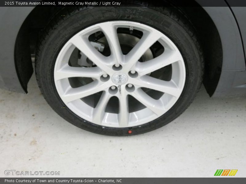 Magnetic Gray Metallic / Light Gray 2015 Toyota Avalon Limited