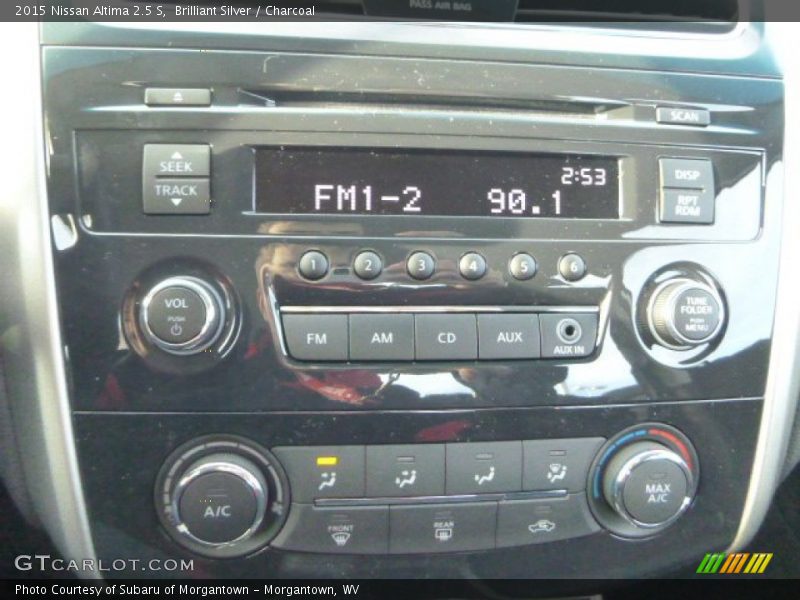 Brilliant Silver / Charcoal 2015 Nissan Altima 2.5 S