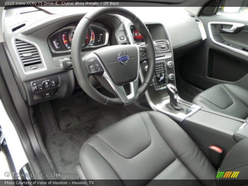 Crystal White Metallic / Off Black 2015 Volvo XC60 T5 Drive-E