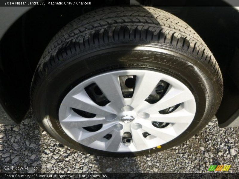 Magnetic Gray / Charcoal 2014 Nissan Sentra SV