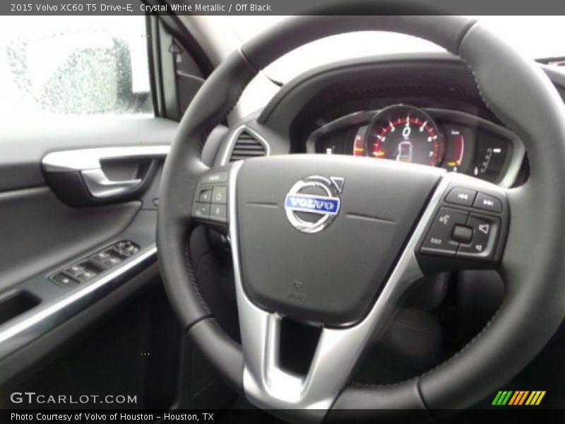 Crystal White Metallic / Off Black 2015 Volvo XC60 T5 Drive-E