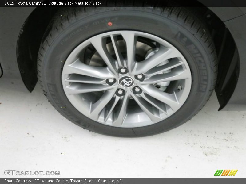 Attitude Black Metallic / Black 2015 Toyota Camry SE
