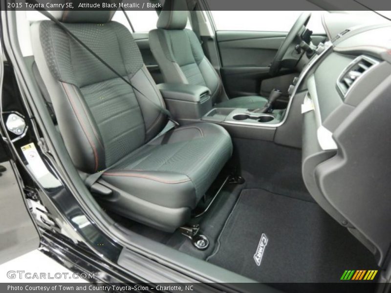 Attitude Black Metallic / Black 2015 Toyota Camry SE