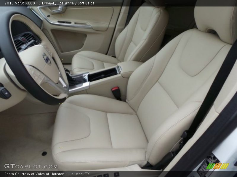 Ice White / Soft Beige 2015 Volvo XC60 T5 Drive-E