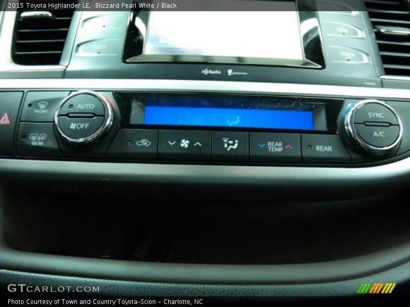 Blizzard Pearl White / Black 2015 Toyota Highlander LE