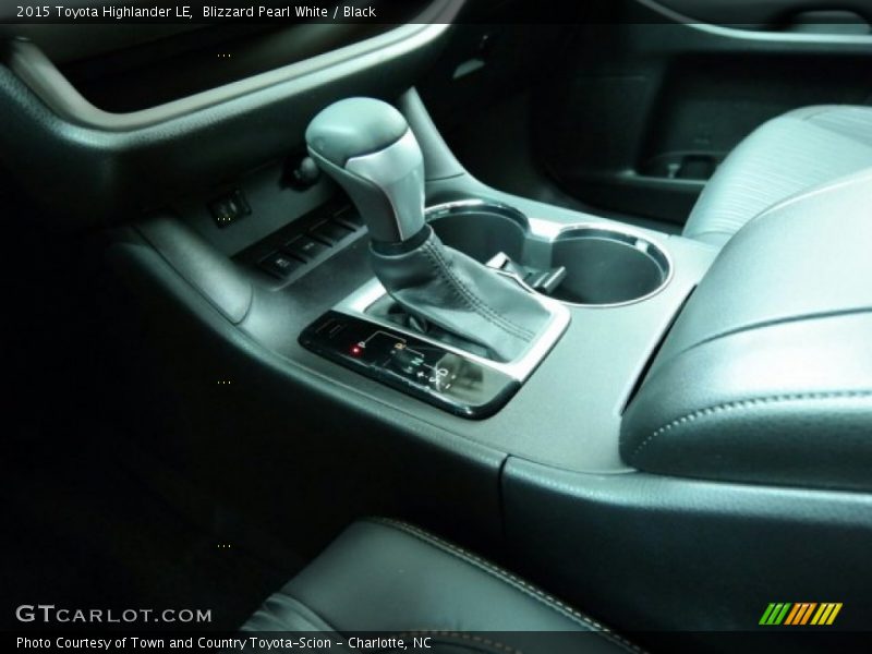 Blizzard Pearl White / Black 2015 Toyota Highlander LE