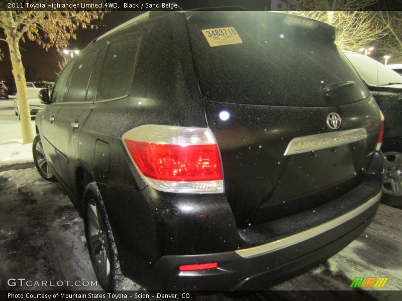 Black / Sand Beige 2011 Toyota Highlander Limited 4WD