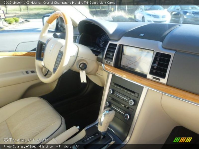 Crystal Champagne Metallic Tri-Coat / Light Camel 2012 Lincoln MKZ Hybrid