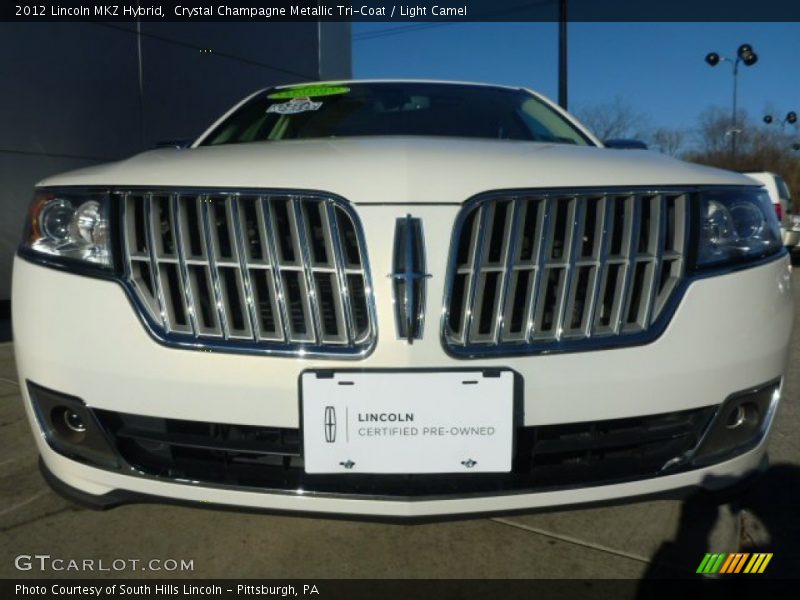 Crystal Champagne Metallic Tri-Coat / Light Camel 2012 Lincoln MKZ Hybrid