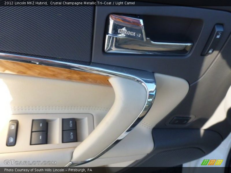 Crystal Champagne Metallic Tri-Coat / Light Camel 2012 Lincoln MKZ Hybrid