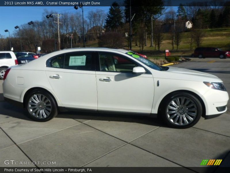 Crystal Champagne / Light Dune 2013 Lincoln MKS AWD