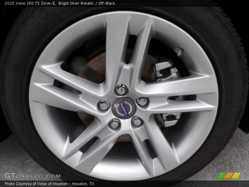 Bright Silver Metallic / Off-Black 2015 Volvo S60 T5 Drive-E