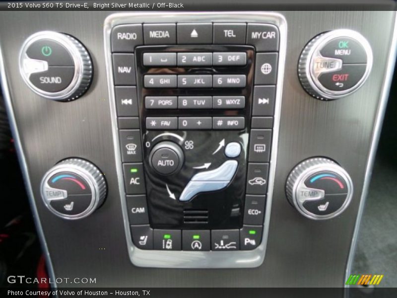Bright Silver Metallic / Off-Black 2015 Volvo S60 T5 Drive-E