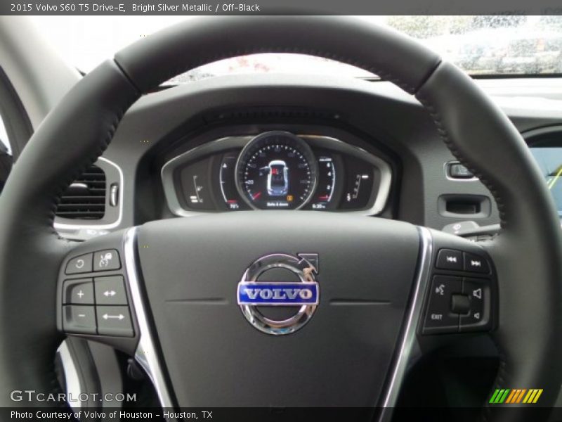 Bright Silver Metallic / Off-Black 2015 Volvo S60 T5 Drive-E