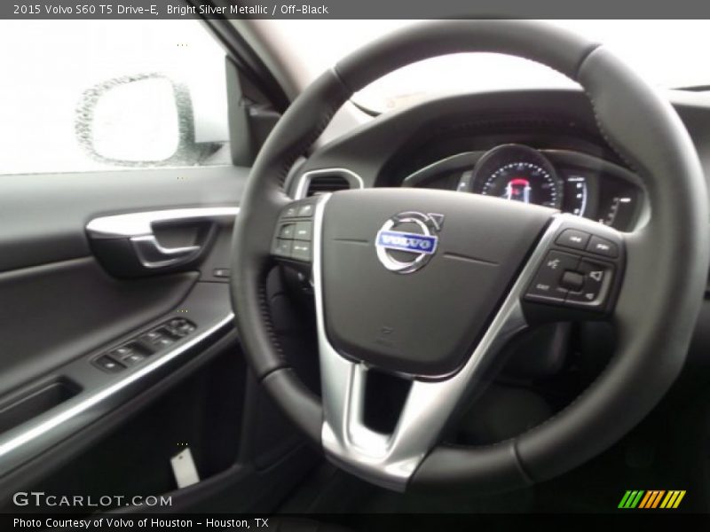 Bright Silver Metallic / Off-Black 2015 Volvo S60 T5 Drive-E