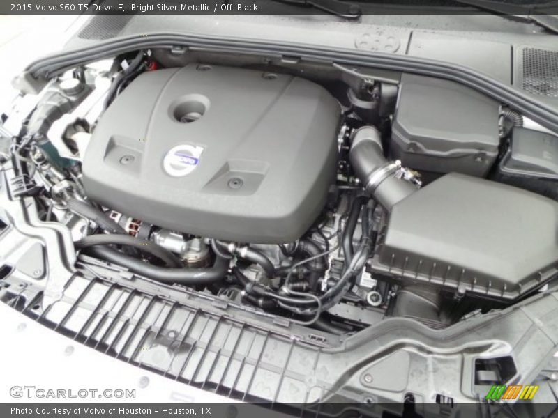 Bright Silver Metallic / Off-Black 2015 Volvo S60 T5 Drive-E