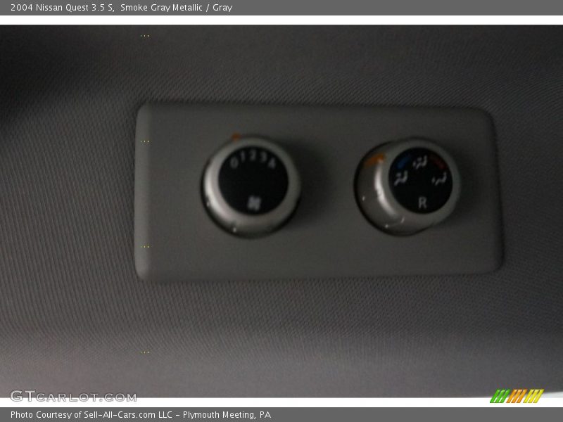 Smoke Gray Metallic / Gray 2004 Nissan Quest 3.5 S