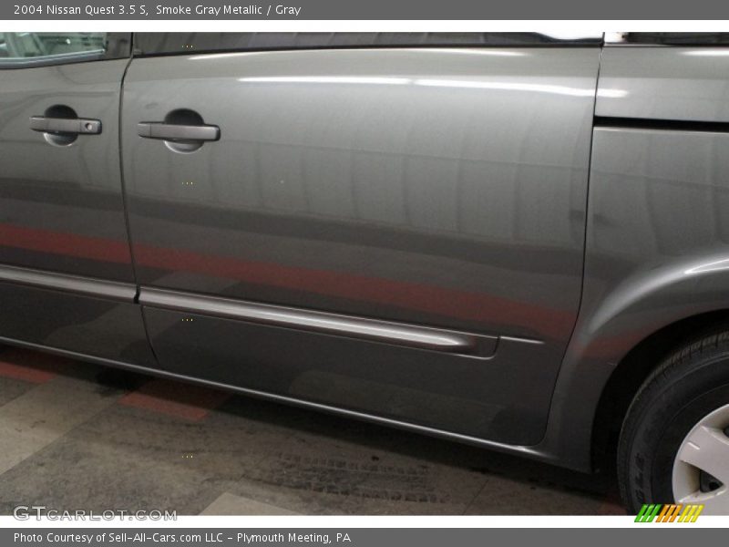 Smoke Gray Metallic / Gray 2004 Nissan Quest 3.5 S