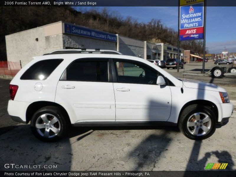 Bright White / Sand Beige 2006 Pontiac Torrent AWD