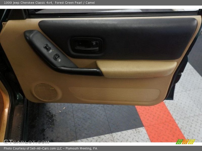 Forest Green Pearl / Camel 1999 Jeep Cherokee Classic 4x4