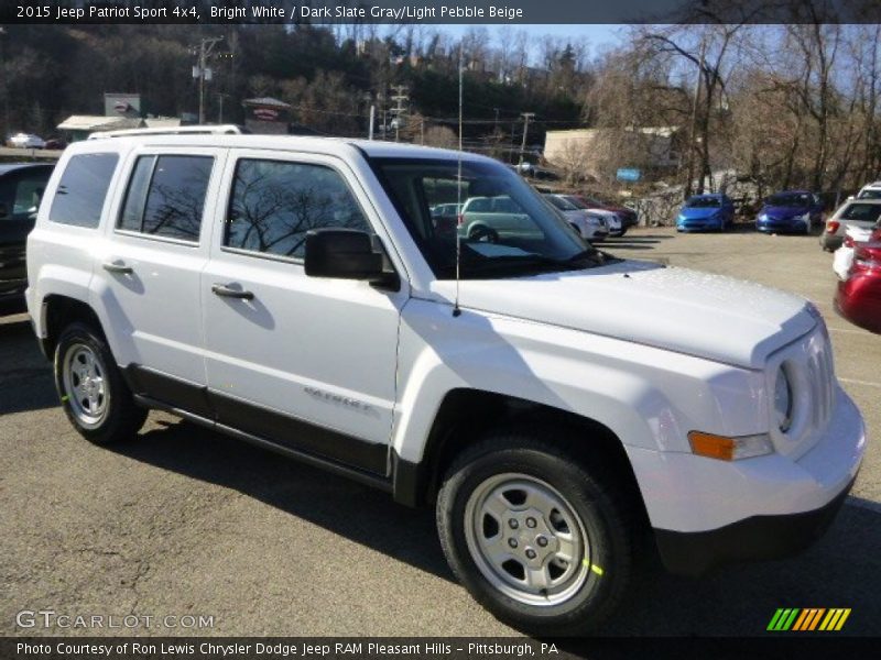 Bright White / Dark Slate Gray/Light Pebble Beige 2015 Jeep Patriot Sport 4x4