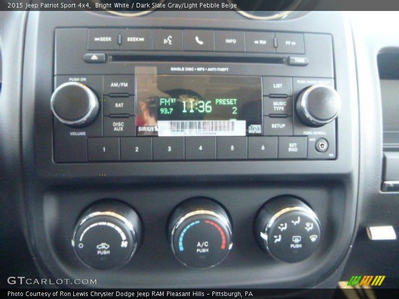 Bright White / Dark Slate Gray/Light Pebble Beige 2015 Jeep Patriot Sport 4x4