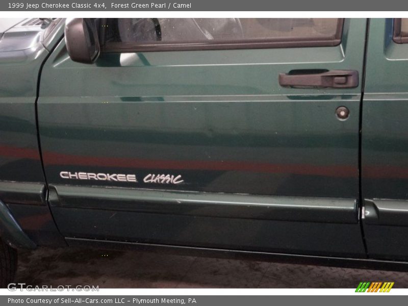 Forest Green Pearl / Camel 1999 Jeep Cherokee Classic 4x4