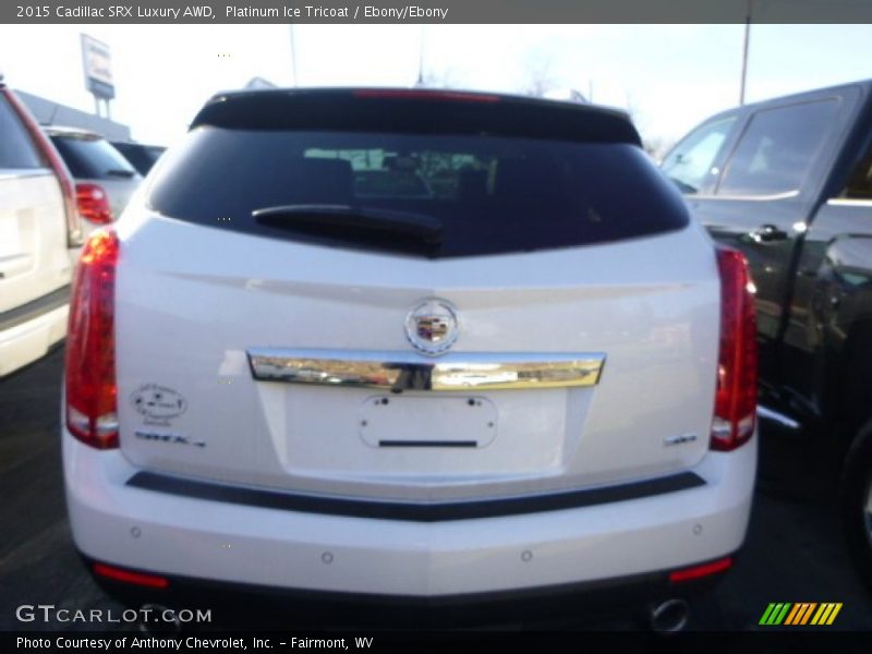 Platinum Ice Tricoat / Ebony/Ebony 2015 Cadillac SRX Luxury AWD