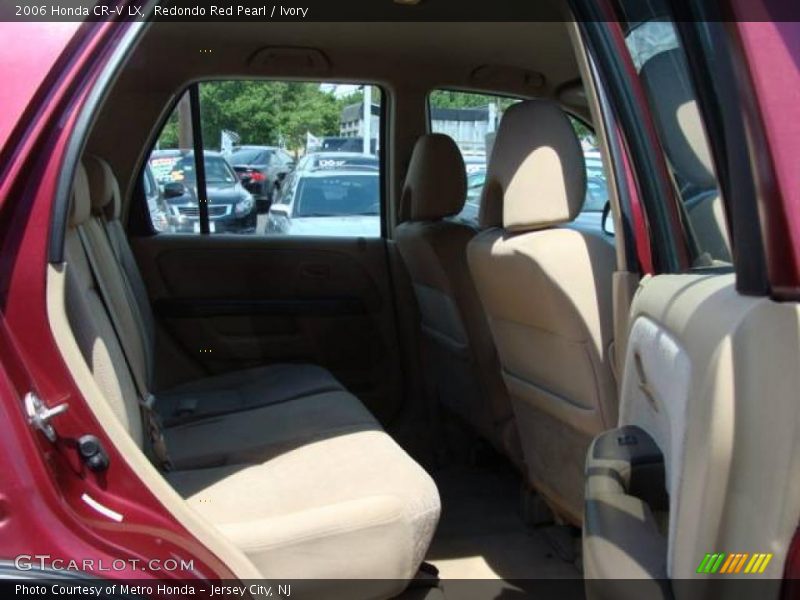 Redondo Red Pearl / Ivory 2006 Honda CR-V LX