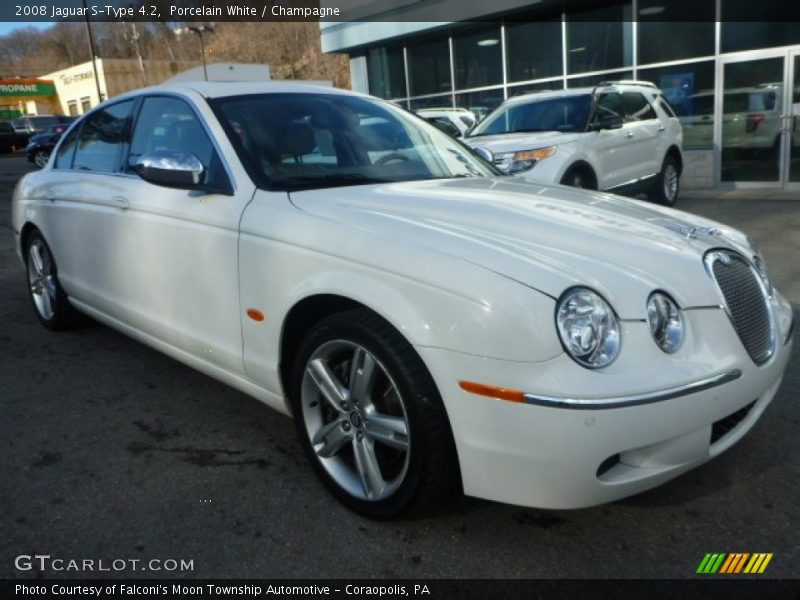 Porcelain White / Champagne 2008 Jaguar S-Type 4.2